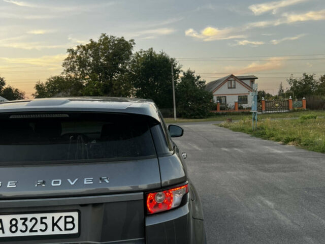 Сірий Ленд Ровер Рендж Ровер Евок, об'ємом двигуна 2 л та пробігом 114 тис. км за 16700 $, фото 4 на Automoto.ua