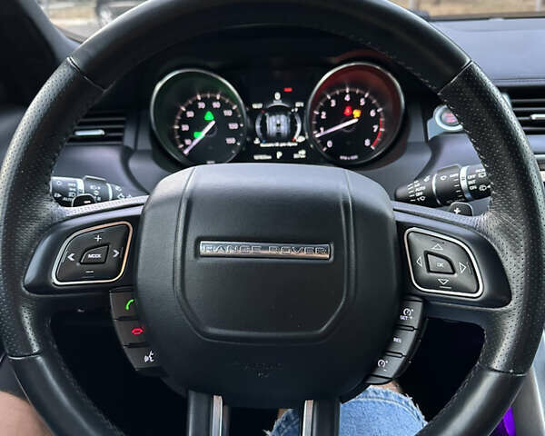 Сірий Ленд Ровер Рендж Ровер Евок, об'ємом двигуна 2 л та пробігом 110 тис. км за 23300 $, фото 17 на Automoto.ua