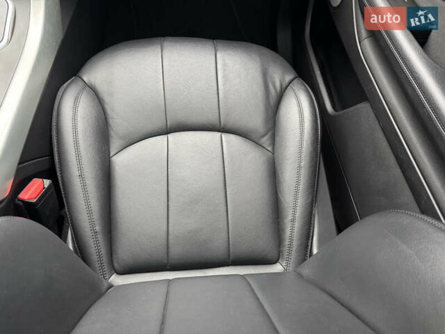 Серый Ленд Ровер Рендж Ровер Эвок, объемом двигателя 2.2 л и пробегом 99 тыс. км за 19999 $, фото 31 на Automoto.ua