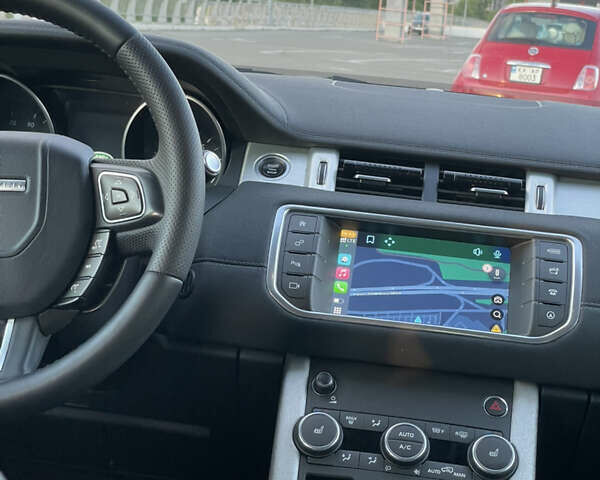 Сірий Ленд Ровер Рендж Ровер Евок, об'ємом двигуна 2 л та пробігом 154 тис. км за 19900 $, фото 21 на Automoto.ua