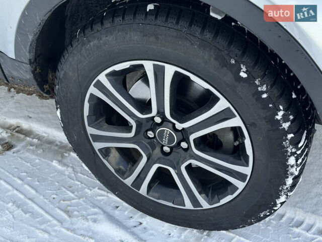 Сірий Ленд Ровер Рендж Ровер Евок, об'ємом двигуна 2 л та пробігом 89 тис. км за 18500 $, фото 64 на Automoto.ua