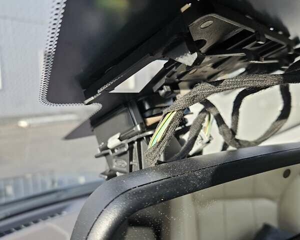 Сірий Ленд Ровер Рендж Ровер Евок, об'ємом двигуна 2 л та пробігом 239 тис. км за 17000 $, фото 18 на Automoto.ua