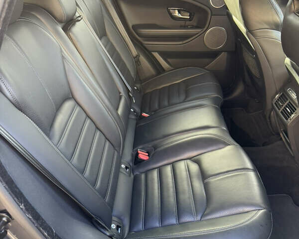 Сірий Ленд Ровер Рендж Ровер Евок, об'ємом двигуна 2 л та пробігом 178 тис. км за 18900 $, фото 24 на Automoto.ua