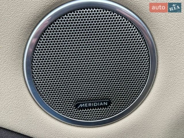 Сірий Ленд Ровер Рендж Ровер Евок, об'ємом двигуна 2 л та пробігом 142 тис. км за 17990 $, фото 17 на Automoto.ua