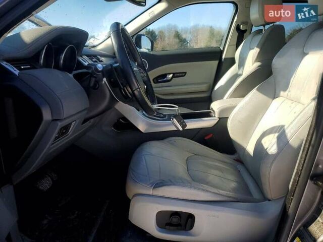 Серый Ленд Ровер Рендж Ровер Эвок, объемом двигателя 2 л и пробегом 122 тыс. км за 4300 $, фото 6 на Automoto.ua