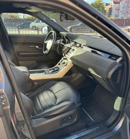 Серый Ленд Ровер Рендж Ровер Эвок, объемом двигателя 2 л и пробегом 179 тыс. км за 18750 $, фото 16 на Automoto.ua