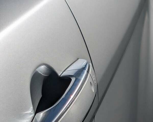 Сірий Ленд Ровер Рендж Ровер Евок, об'ємом двигуна 2 л та пробігом 136 тис. км за 21500 $, фото 13 на Automoto.ua