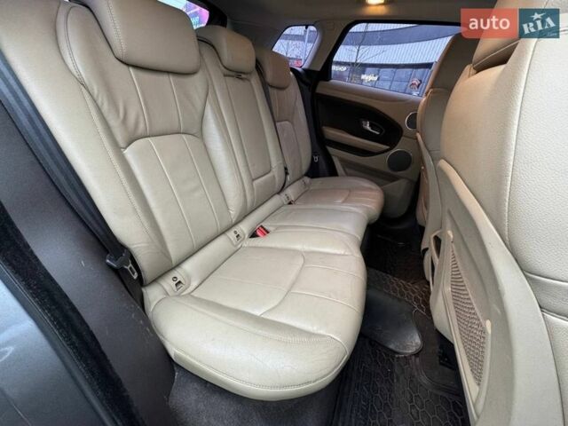 Сірий Ленд Ровер Рендж Ровер Евок, об'ємом двигуна 2 л та пробігом 142 тис. км за 17990 $, фото 9 на Automoto.ua