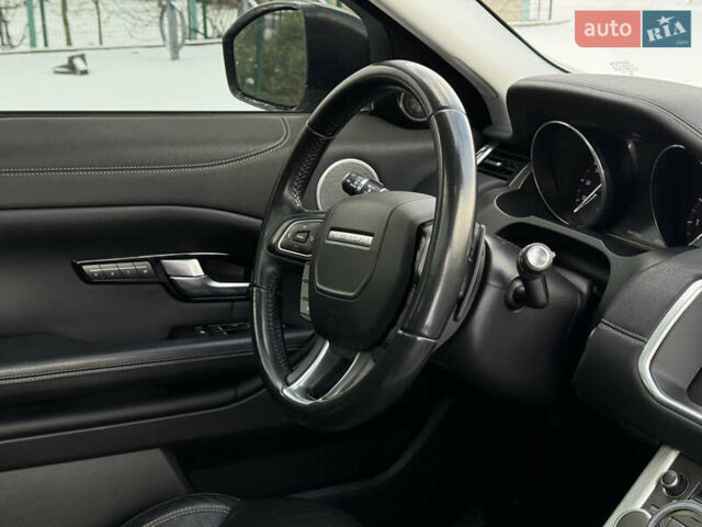 Сірий Ленд Ровер Рендж Ровер Евок, об'ємом двигуна 2 л та пробігом 89 тис. км за 18500 $, фото 61 на Automoto.ua