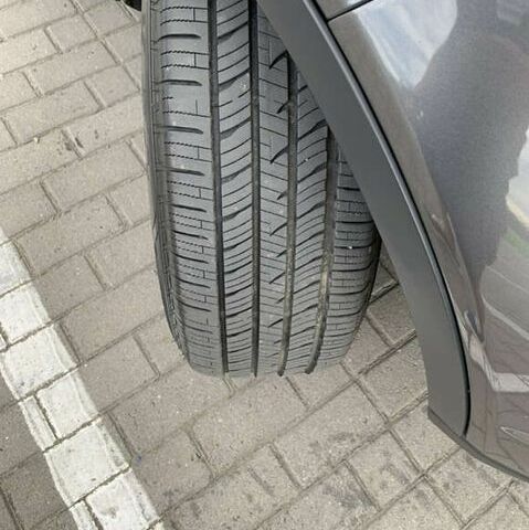 Серый Ленд Ровер Рендж Ровер Эвок, объемом двигателя 2 л и пробегом 101 тыс. км за 19800 $, фото 6 на Automoto.ua