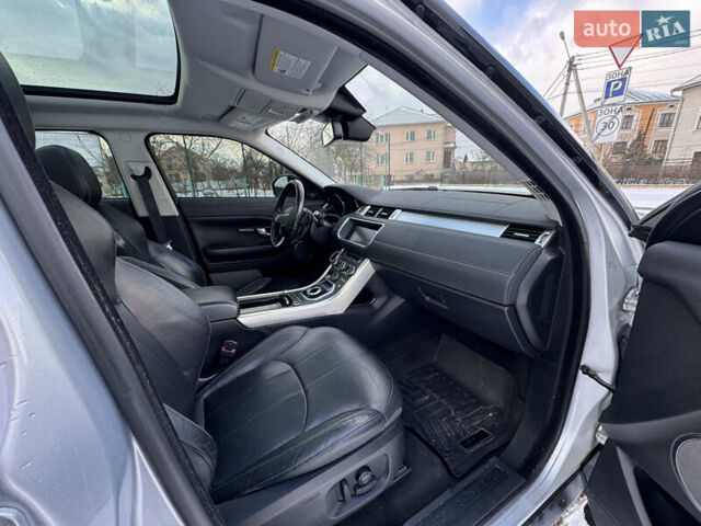 Серый Ленд Ровер Рендж Ровер Эвок, объемом двигателя 2 л и пробегом 88 тыс. км за 16500 $, фото 50 на Automoto.ua