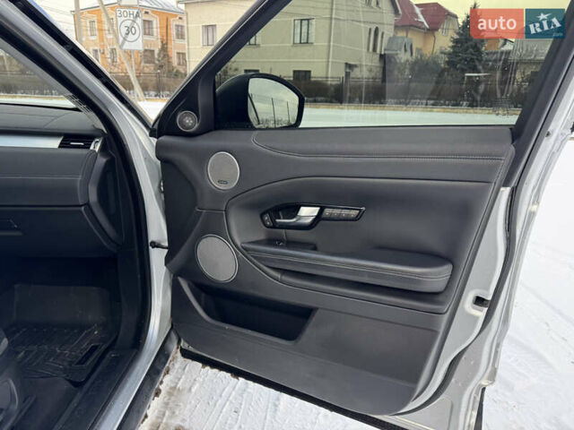 Серый Ленд Ровер Рендж Ровер Эвок, объемом двигателя 2 л и пробегом 88 тыс. км за 16500 $, фото 54 на Automoto.ua