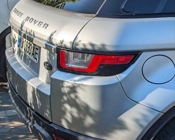 Сірий Ленд Ровер Рендж Ровер Евок, об'ємом двигуна 2 л та пробігом 136 тис. км за 21500 $, фото 7 на Automoto.ua