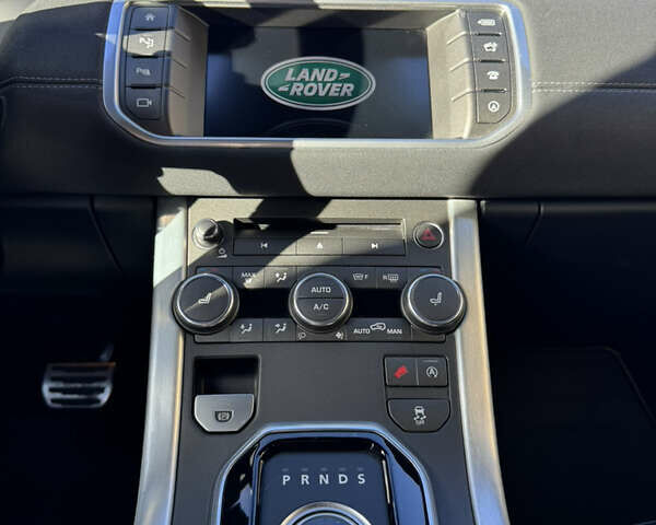 Серый Ленд Ровер Рендж Ровер Эвок, объемом двигателя 2 л и пробегом 177 тыс. км за 19750 $, фото 12 на Automoto.ua