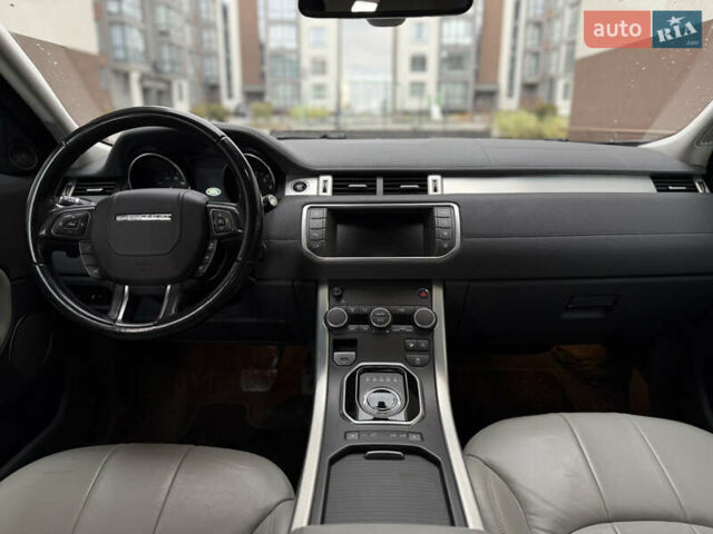 Серый Ленд Ровер Рендж Ровер Эвок, объемом двигателя 2 л и пробегом 120 тыс. км за 15200 $, фото 24 на Automoto.ua