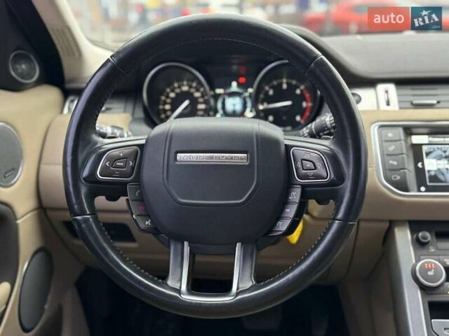 Сірий Ленд Ровер Рендж Ровер Евок, об'ємом двигуна 2 л та пробігом 142 тис. км за 22490 $, фото 13 на Automoto.ua