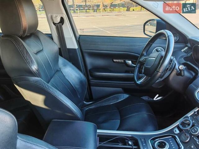 Серый Ленд Ровер Рендж Ровер Эвок, объемом двигателя 2 л и пробегом 85 тыс. км за 19500 $, фото 20 на Automoto.ua