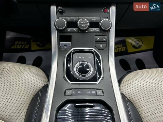 Серый Ленд Ровер Рендж Ровер Эвок, объемом двигателя 2 л и пробегом 158 тыс. км за 18800 $, фото 10 на Automoto.ua