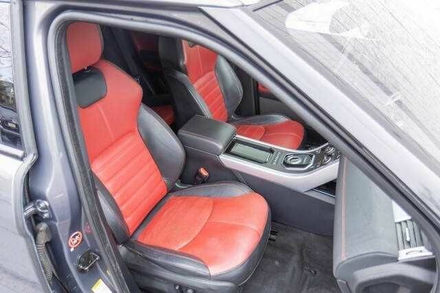 Ленд Ровер Рендж Ровер Евок 2016 у Львові на Automoto.ua Сірий Ленд Ровер Рендж Ровер Евок, об'ємом двигуна 2 л та пробігом 39 тис. км за 3900 $, фото 8 на Automoto.ua