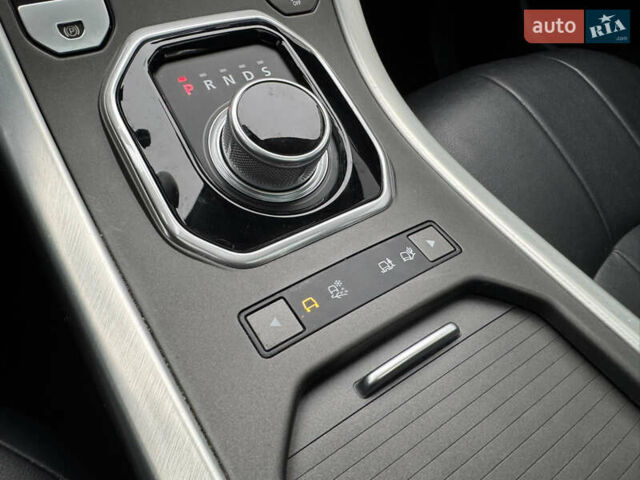 Серый Ленд Ровер Рендж Ровер Эвок, объемом двигателя 2.2 л и пробегом 99 тыс. км за 19999 $, фото 38 на Automoto.ua