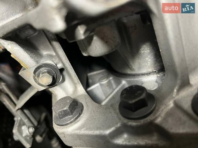 Сірий Ленд Ровер Рендж Ровер Евок, об'ємом двигуна 2 л та пробігом 153 тис. км за 20500 $, фото 5 на Automoto.ua