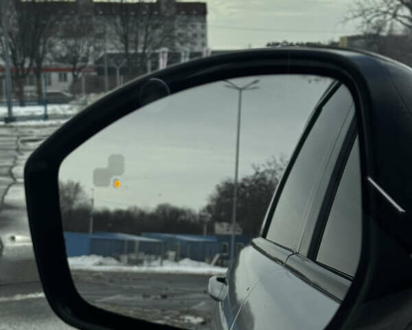 Сірий Ленд Ровер Рендж Ровер Евок, об'ємом двигуна 2 л та пробігом 171 тис. км за 16000 $, фото 10 на Automoto.ua