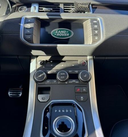 Серый Ленд Ровер Рендж Ровер Эвок, объемом двигателя 2 л и пробегом 179 тыс. км за 18750 $, фото 11 на Automoto.ua