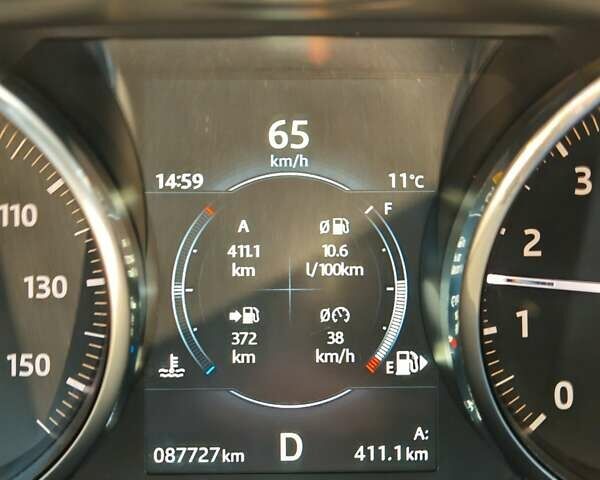 Серый Ленд Ровер Рендж Ровер Эвок, объемом двигателя 2 л и пробегом 85 тыс. км за 19500 $, фото 24 на Automoto.ua