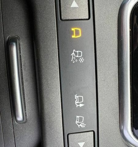 Сірий Ленд Ровер Рендж Ровер Евок, об'ємом двигуна 2 л та пробігом 142 тис. км за 17990 $, фото 26 на Automoto.ua