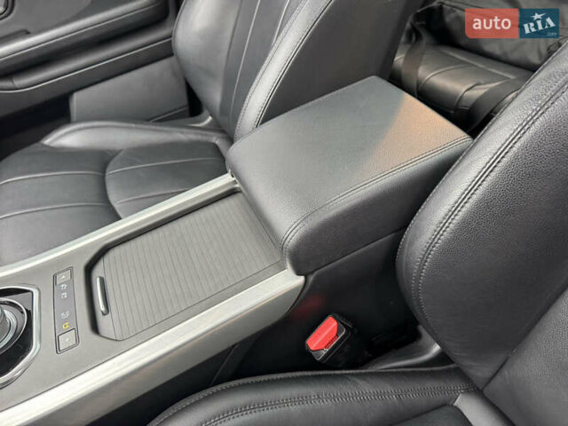 Серый Ленд Ровер Рендж Ровер Эвок, объемом двигателя 2.2 л и пробегом 99 тыс. км за 19999 $, фото 39 на Automoto.ua