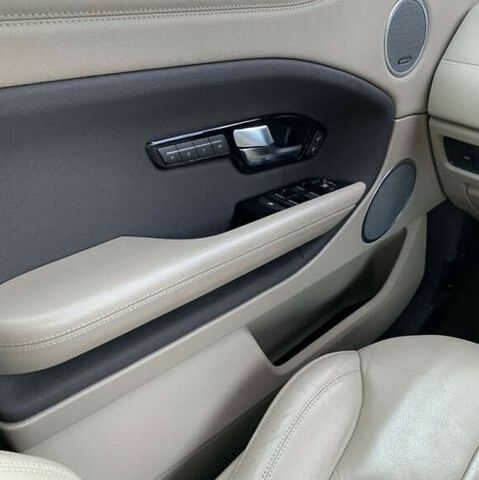 Серый Ленд Ровер Рендж Ровер Эвок, объемом двигателя 2 л и пробегом 101 тыс. км за 19800 $, фото 11 на Automoto.ua