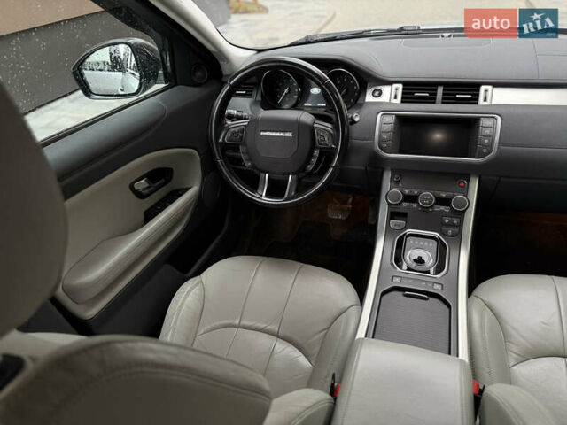 Серый Ленд Ровер Рендж Ровер Эвок, объемом двигателя 2 л и пробегом 125 тыс. км за 16000 $, фото 13 на Automoto.ua