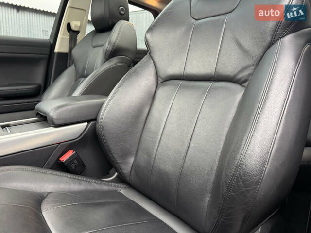 Серый Ленд Ровер Рендж Ровер Эвок, объемом двигателя 2.2 л и пробегом 99 тыс. км за 19999 $, фото 24 на Automoto.ua