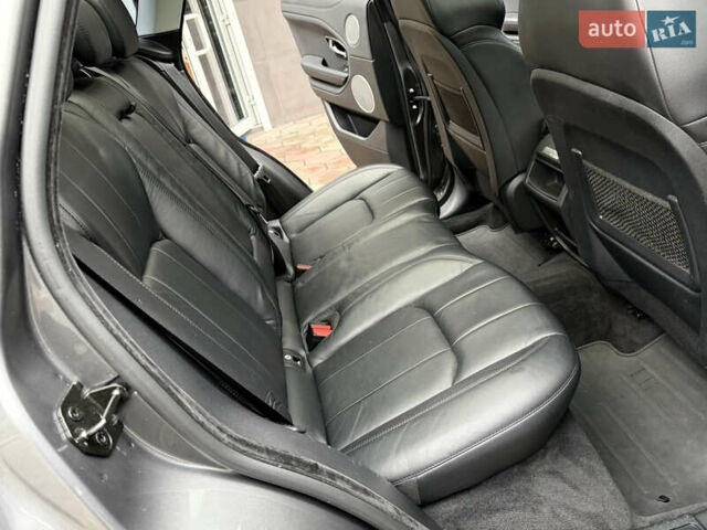 Сірий Ленд Ровер Рендж Ровер Евок, об'ємом двигуна 2 л та пробігом 98 тис. км за 22400 $, фото 39 на Automoto.ua