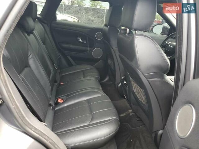 Серый Ленд Ровер Рендж Ровер Эвок, объемом двигателя 2 л и пробегом 68 тыс. км за 3000 $, фото 10 на Automoto.ua