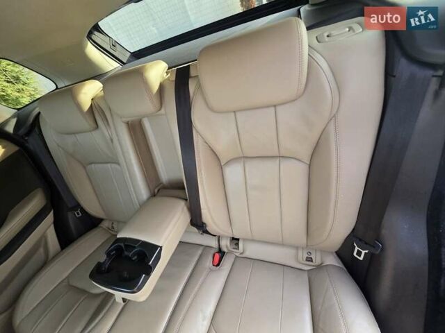 Серый Ленд Ровер Рендж Ровер Эвок, объемом двигателя 2 л и пробегом 149 тыс. км за 21950 $, фото 62 на Automoto.ua