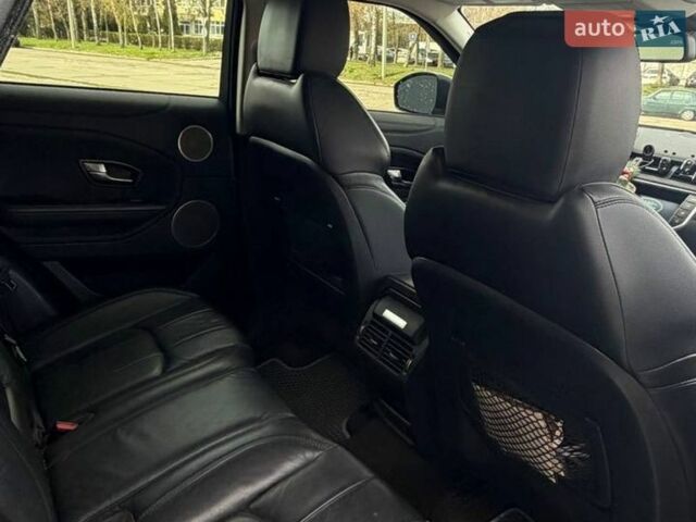 Сірий Ленд Ровер Рендж Ровер Евок, об'ємом двигуна 2 л та пробігом 135 тис. км за 18300 $, фото 42 на Automoto.ua