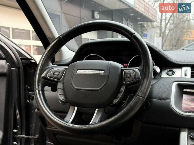 Сірий Ленд Ровер Рендж Ровер Евок, об'ємом двигуна 2 л та пробігом 98 тис. км за 22400 $, фото 27 на Automoto.ua