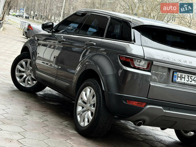 Сірий Ленд Ровер Рендж Ровер Евок, об'ємом двигуна 2 л та пробігом 98 тис. км за 22400 $, фото 72 на Automoto.ua
