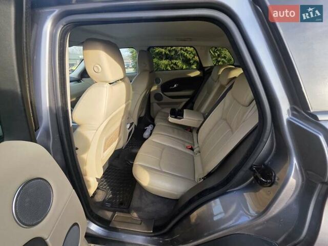 Серый Ленд Ровер Рендж Ровер Эвок, объемом двигателя 2 л и пробегом 149 тыс. км за 21950 $, фото 61 на Automoto.ua