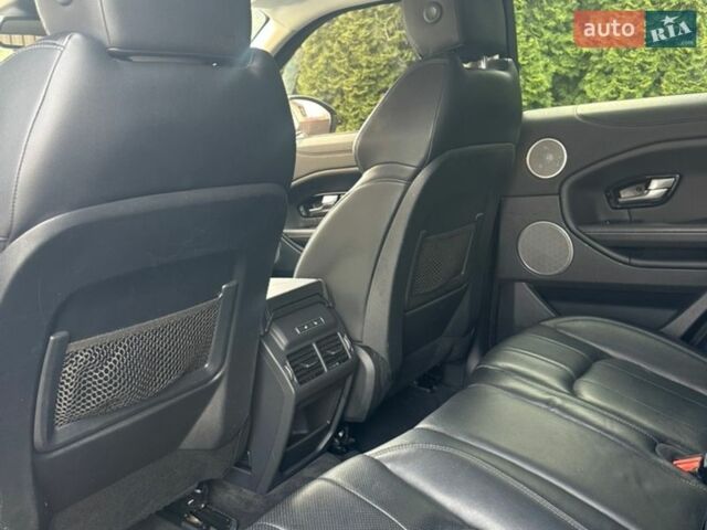 Сірий Ленд Ровер Рендж Ровер Евок, об'ємом двигуна 2 л та пробігом 160 тис. км за 15900 $, фото 6 на Automoto.ua