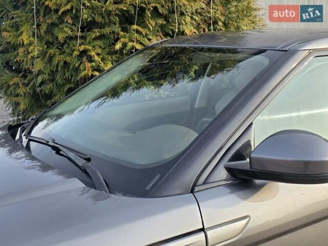 Серый Ленд Ровер Рендж Ровер Эвок, объемом двигателя 2 л и пробегом 149 тыс. км за 21950 $, фото 26 на Automoto.ua