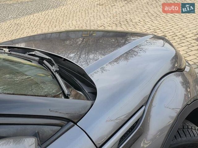 Серый Ленд Ровер Рендж Ровер Эвок, объемом двигателя 2 л и пробегом 149 тыс. км за 21950 $, фото 36 на Automoto.ua