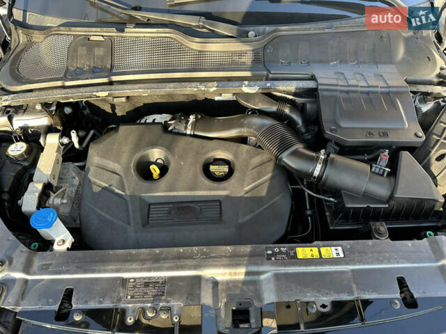 Серый Ленд Ровер Рендж Ровер Эвок, объемом двигателя 2 л и пробегом 125 тыс. км за 24000 $, фото 16 на Automoto.ua