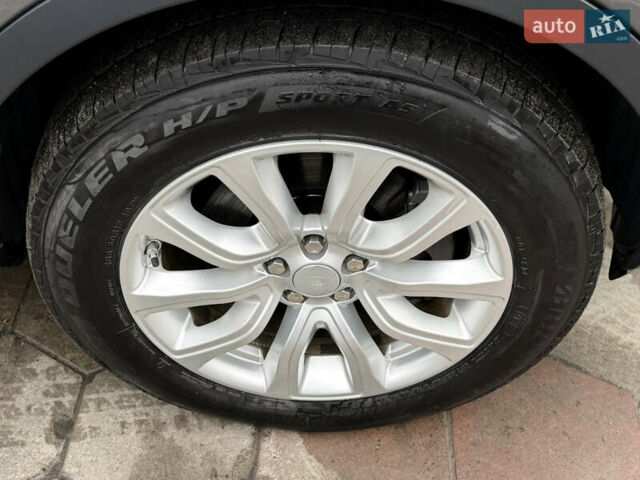 Сірий Ленд Ровер Рендж Ровер Евок, об'ємом двигуна 2 л та пробігом 98 тис. км за 22400 $, фото 79 на Automoto.ua