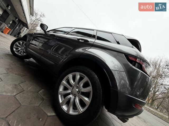 Сірий Ленд Ровер Рендж Ровер Евок, об'ємом двигуна 2 л та пробігом 98 тис. км за 22400 $, фото 64 на Automoto.ua