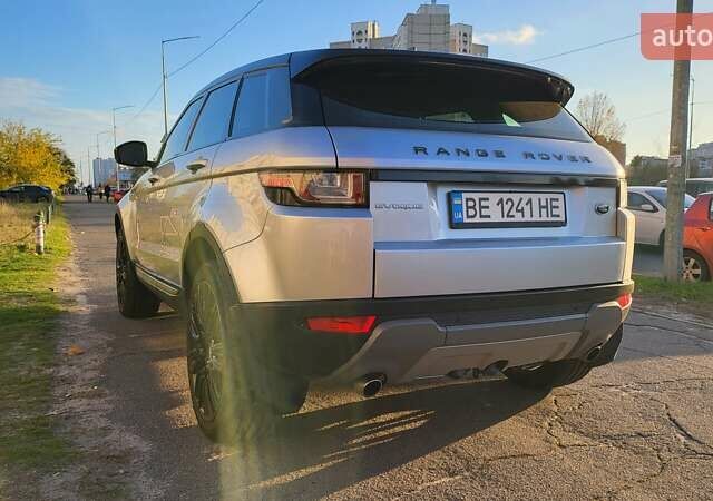 Серый Ленд Ровер Рендж Ровер Эвок, объемом двигателя 2 л и пробегом 242 тыс. км за 19999 $, фото 6 на Automoto.ua