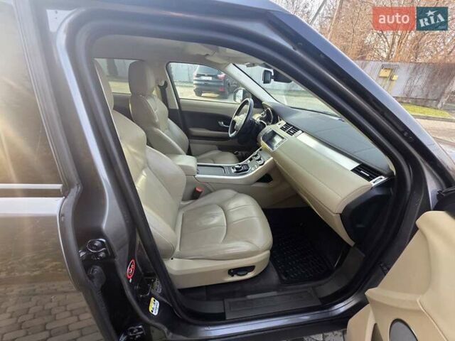 Серый Ленд Ровер Рендж Ровер Эвок, объемом двигателя 2 л и пробегом 149 тыс. км за 21950 $, фото 52 на Automoto.ua