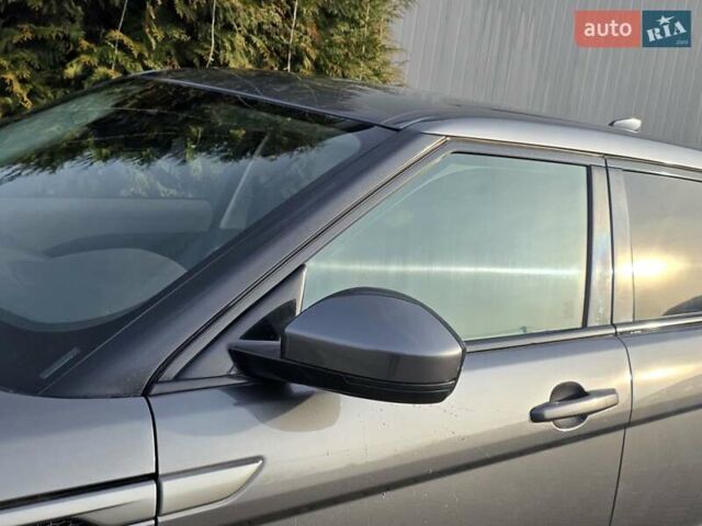 Серый Ленд Ровер Рендж Ровер Эвок, объемом двигателя 2 л и пробегом 149 тыс. км за 21950 $, фото 10 на Automoto.ua