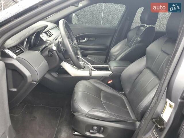 Серый Ленд Ровер Рендж Ровер Эвок, объемом двигателя 2 л и пробегом 68 тыс. км за 3000 $, фото 6 на Automoto.ua